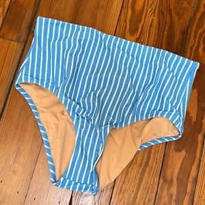 NWT Blue and white striped bikini bottoms